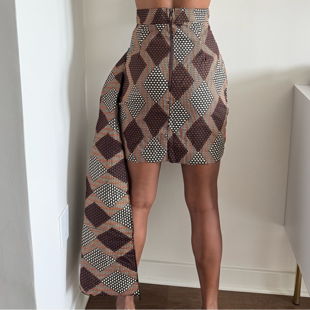 NWOT Custom Made African Print Skirt with Drape Detail in Brown - Picture 3 of 9